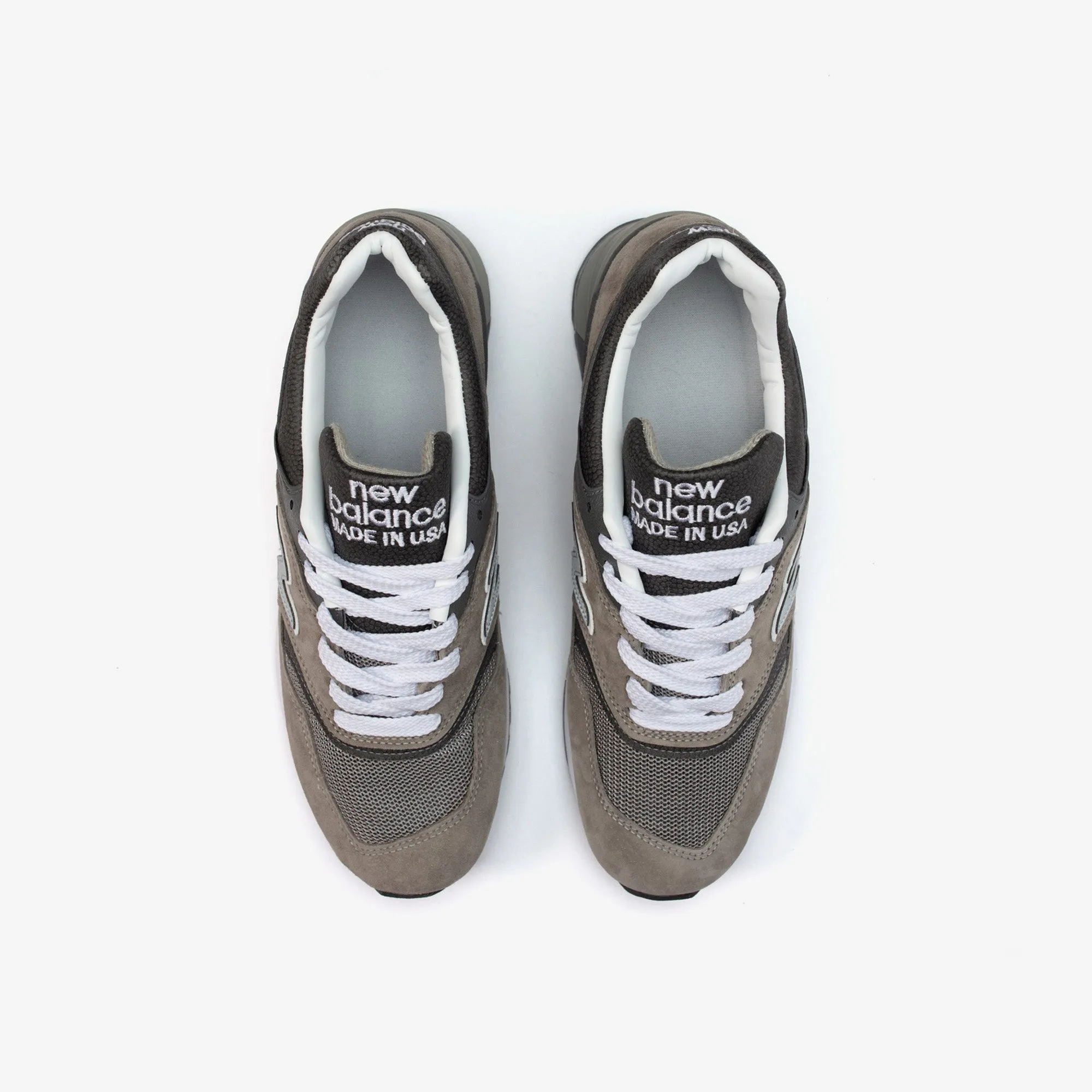 997