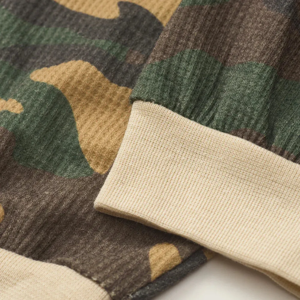 Bootleg Forest Camo Skeleton Thermal Crew